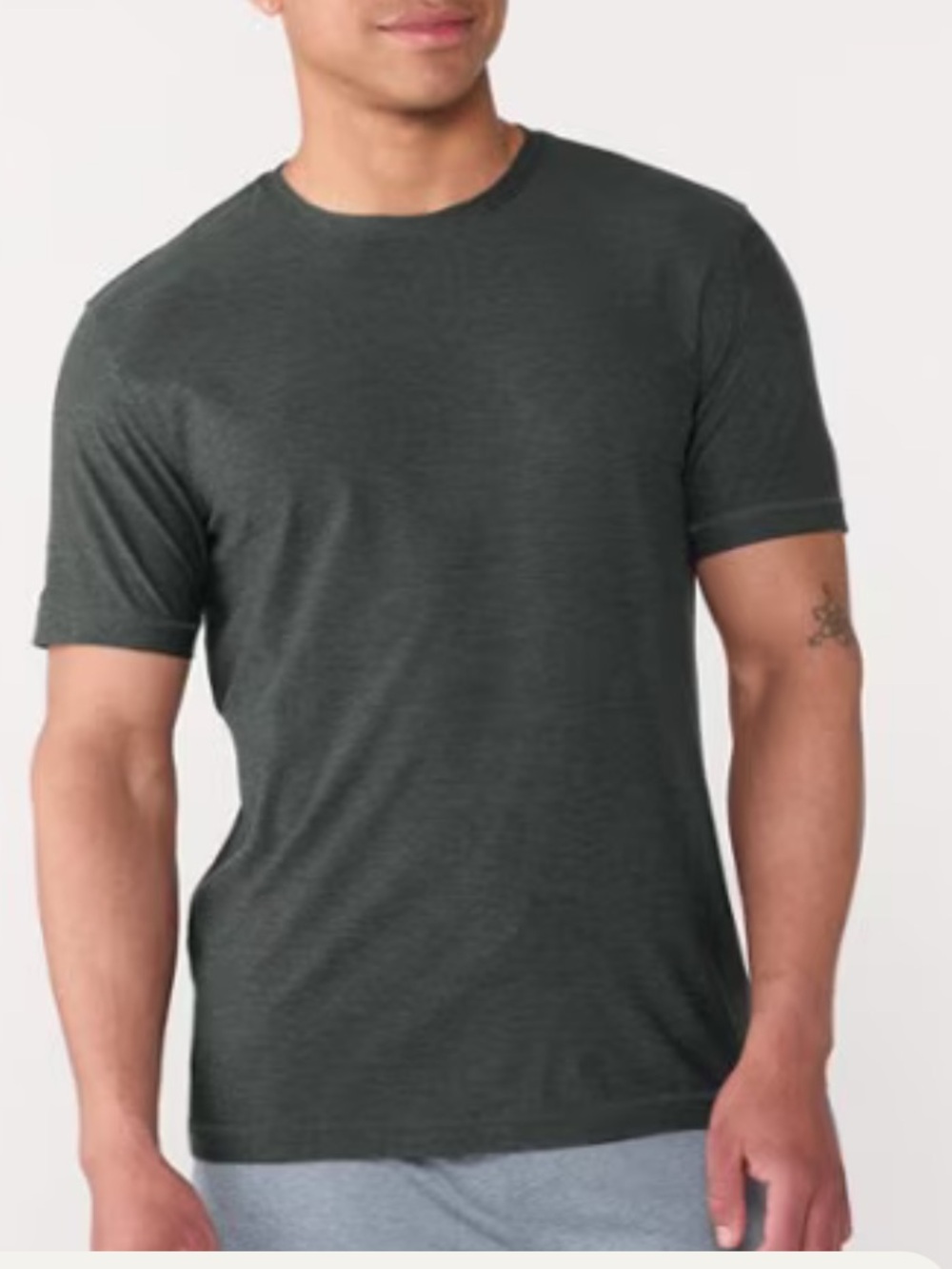 Vuori Tech T-Shirt - Charcoal Green large